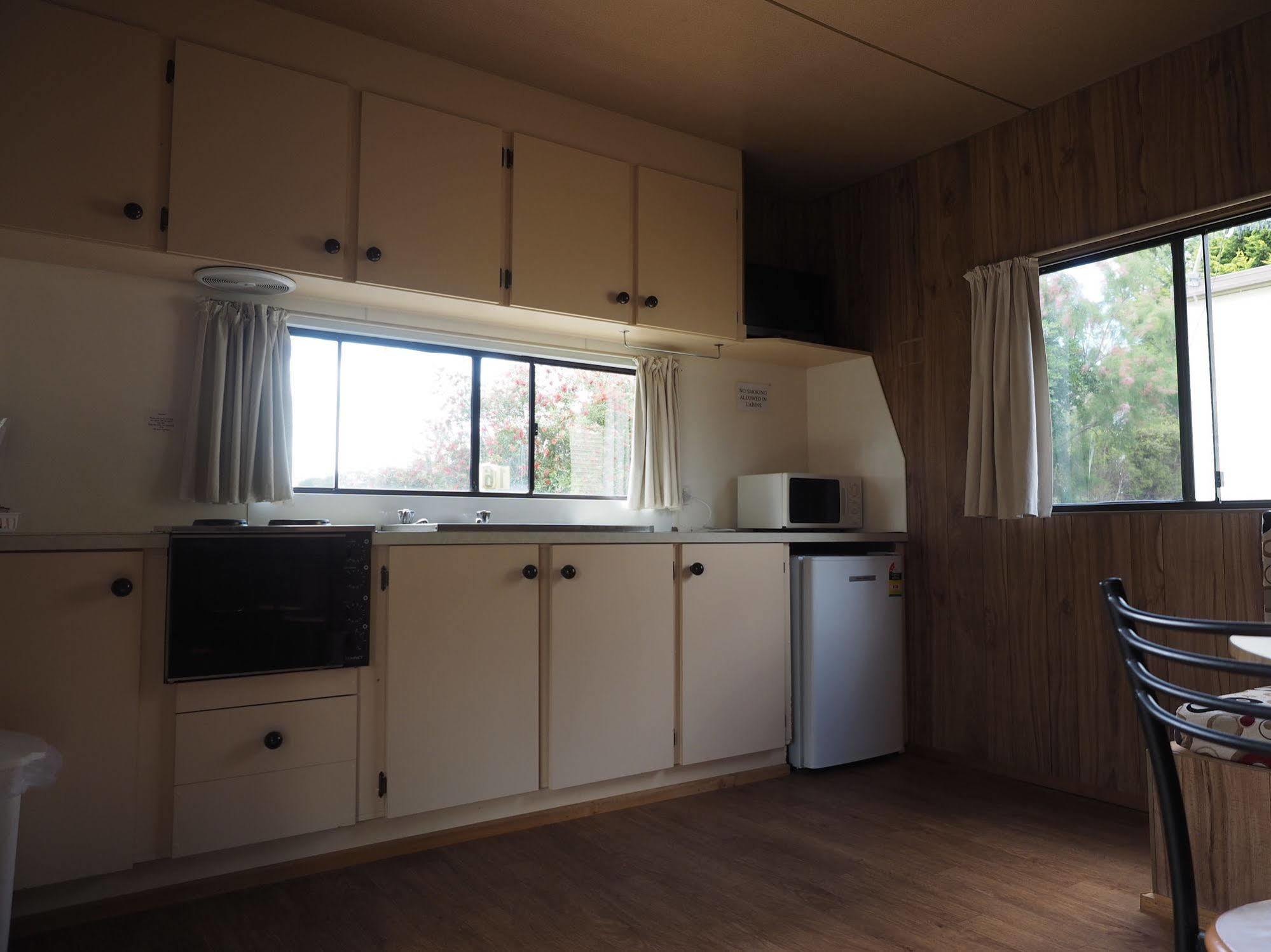 Burnie Ocean View Motel And Caravan Park Экстерьер фото