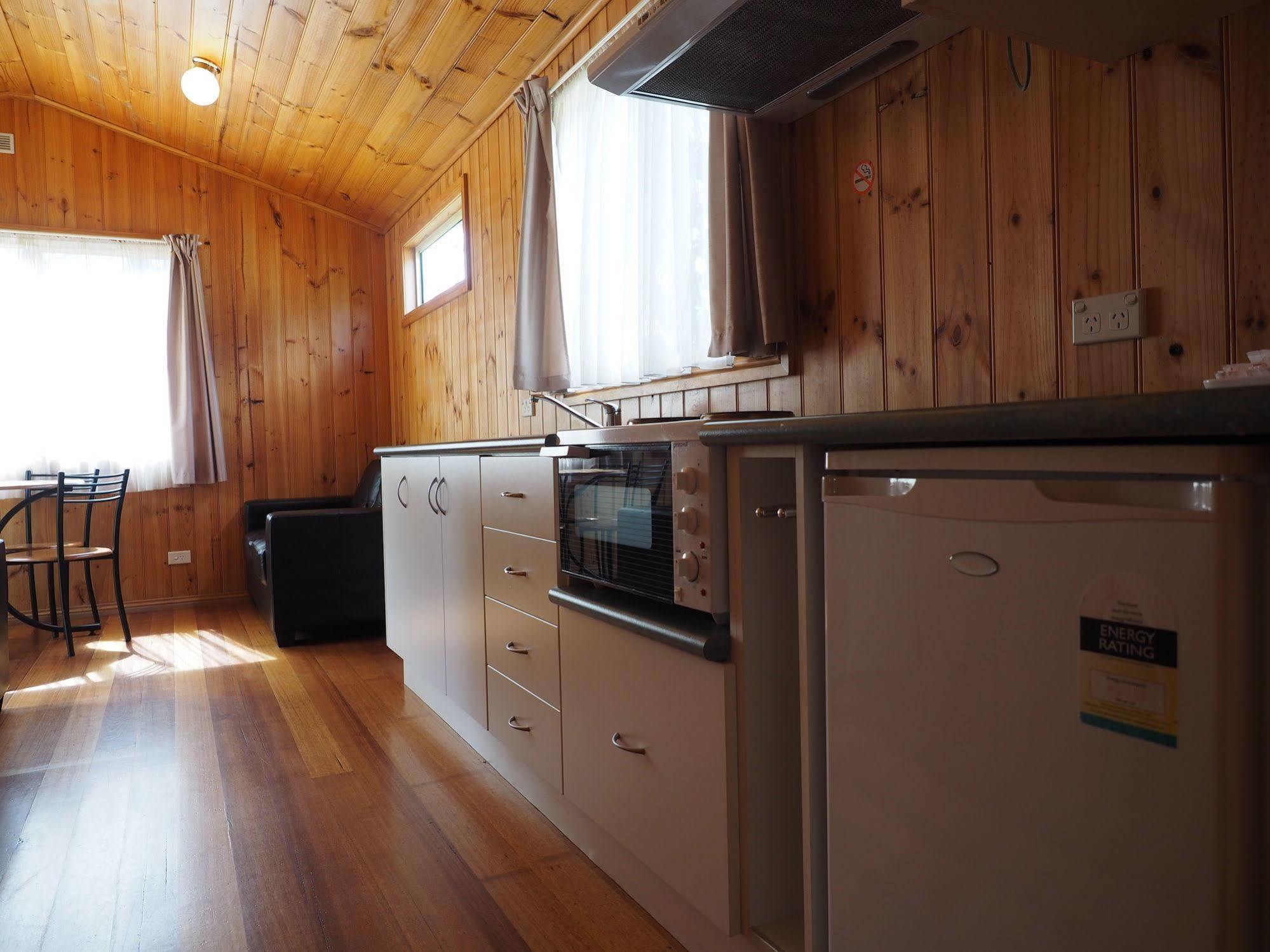 Burnie Ocean View Motel And Caravan Park Экстерьер фото