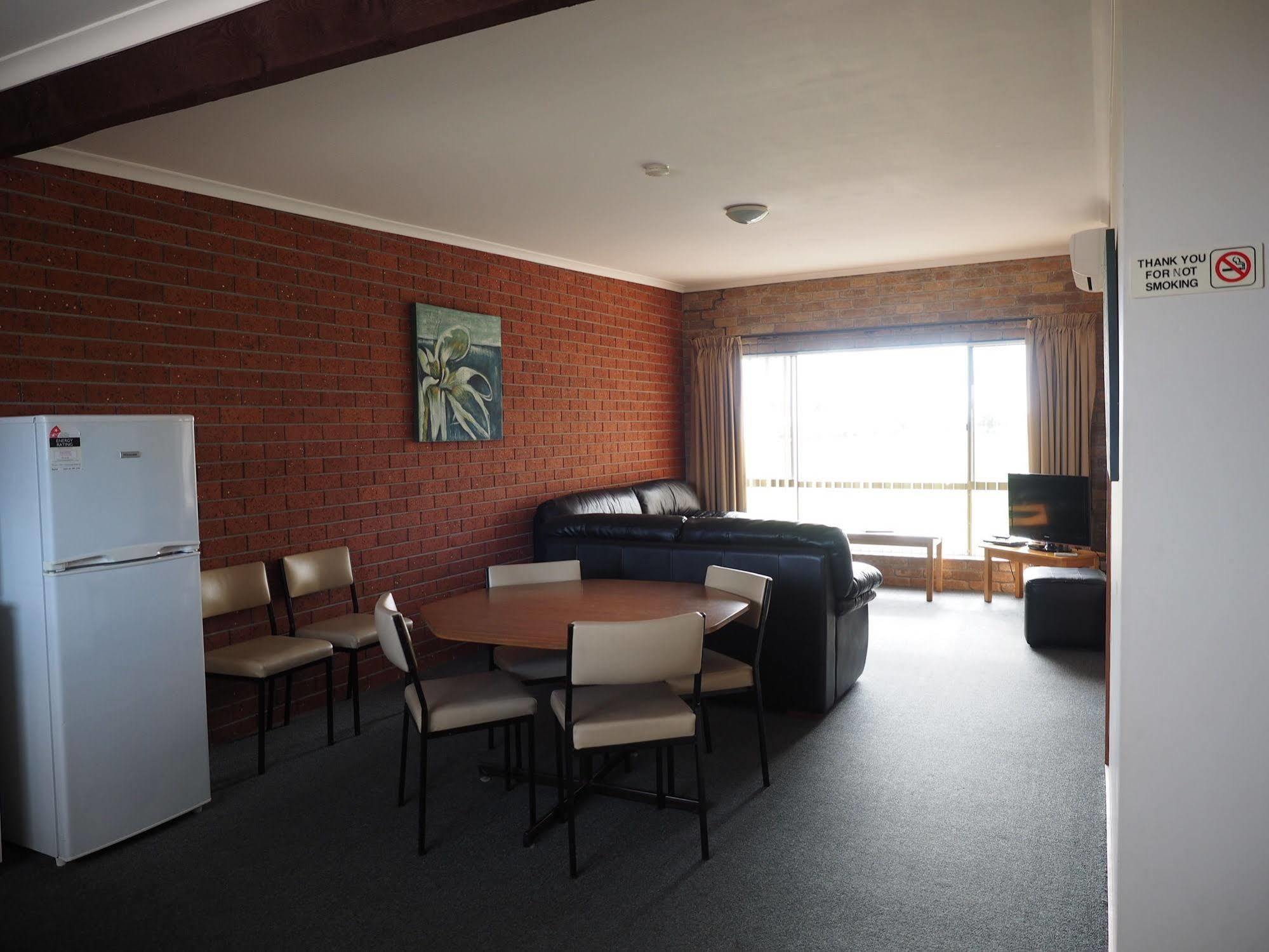 Burnie Ocean View Motel And Caravan Park Экстерьер фото