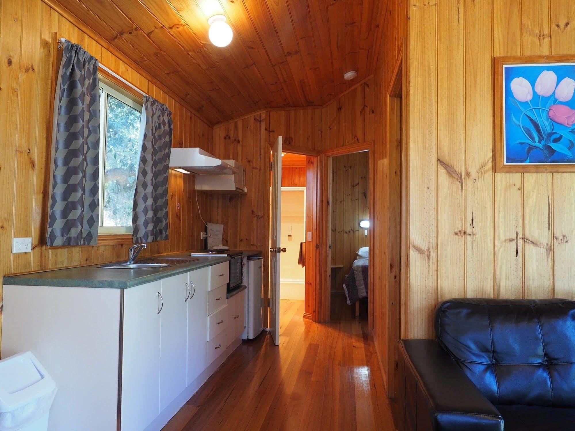 Burnie Ocean View Motel And Caravan Park Экстерьер фото